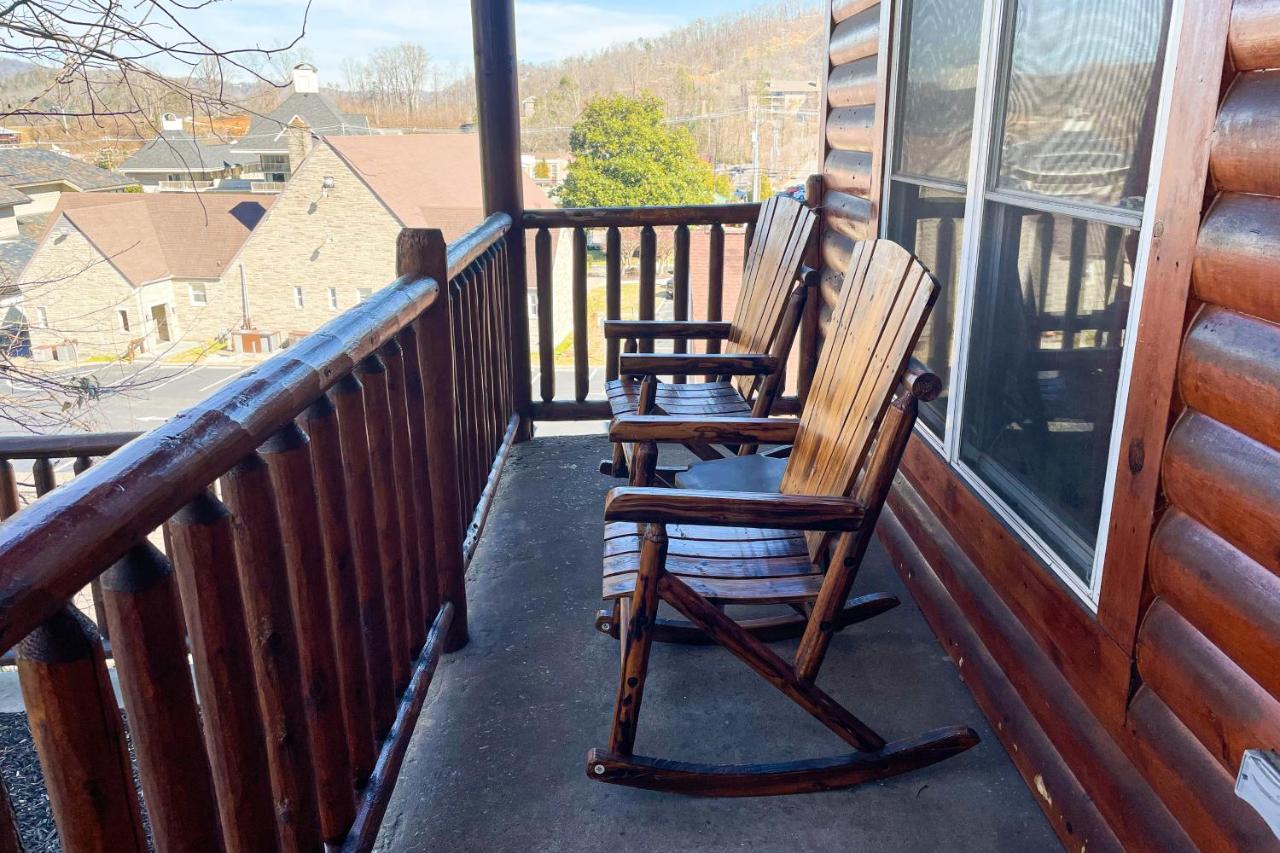 Black Bear Hideaway Cabin Gatlinburg Buitenkant foto